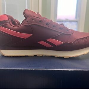 Reebok Women’s Glide Low Sneakers Black Cherry/Pink
